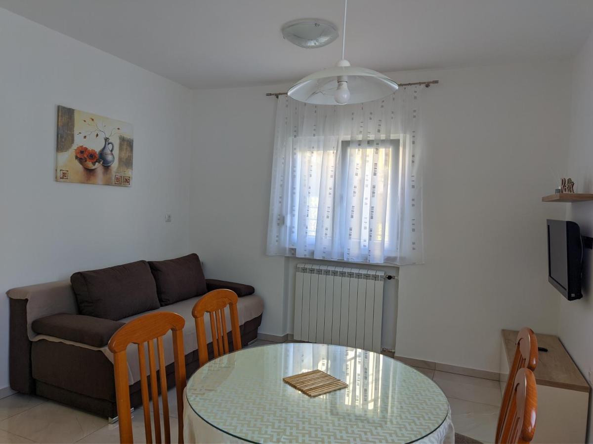 Apartmani Cimerman Krk Town Exterior foto