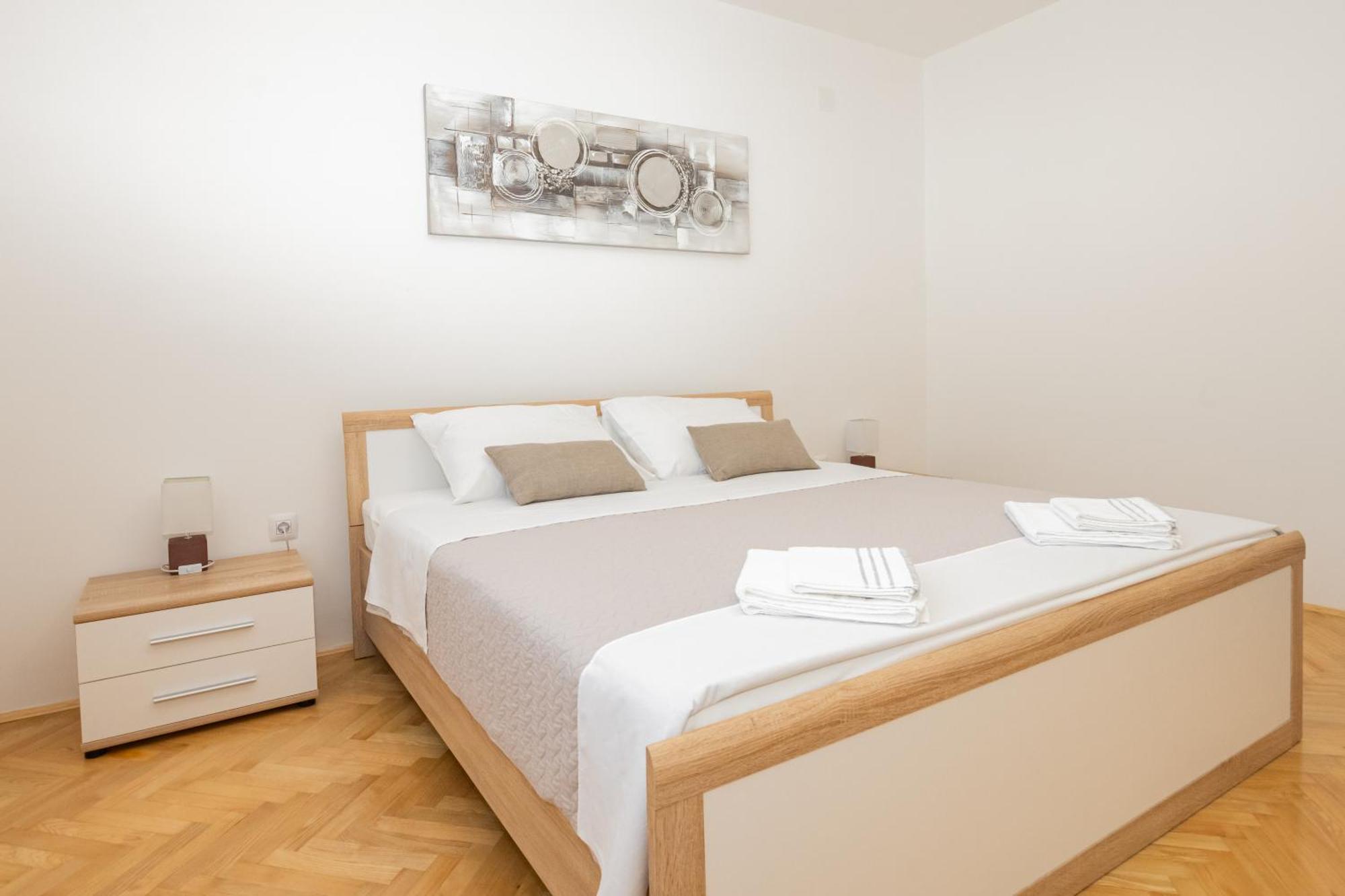 Apartmani Cimerman Krk Town Exterior foto